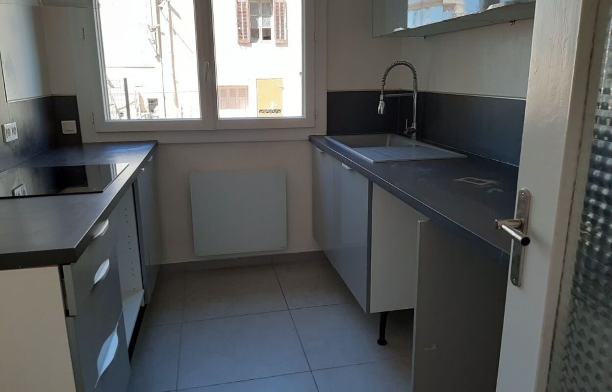 appartement 3 pièces 53 m2 à louer à Marseille 12 (13012)