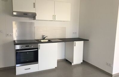 location appartement 923 € CC /mois à proximité de Marseille 2 (13002)