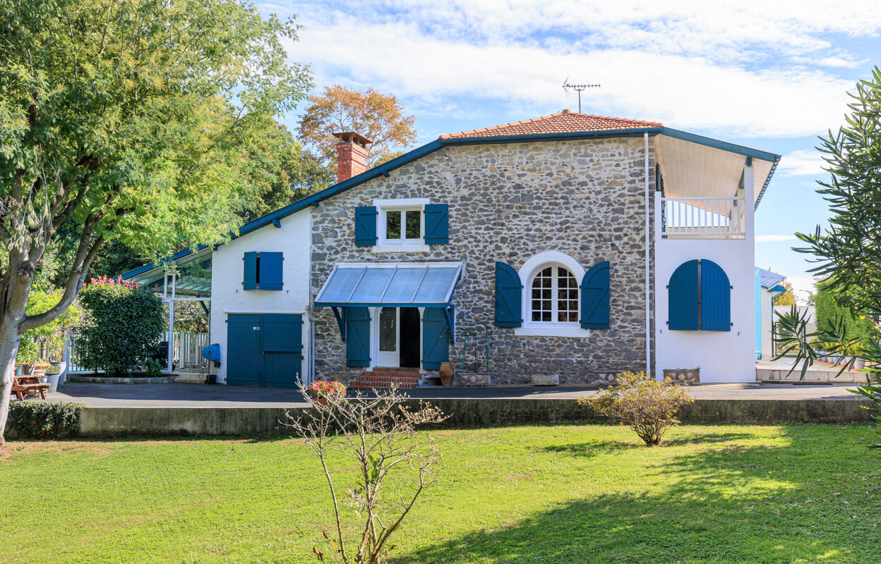 maison 8 pièces 248 m2 à vendre à Saint-Martin-de-Seignanx (40390)