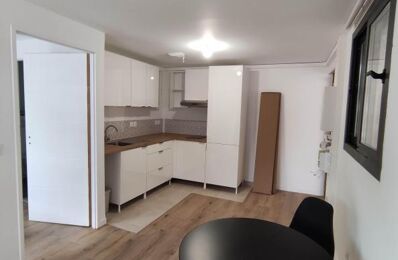 location appartement 650 € CC /mois à proximité de Neuville-sur-Sarthe (72190)