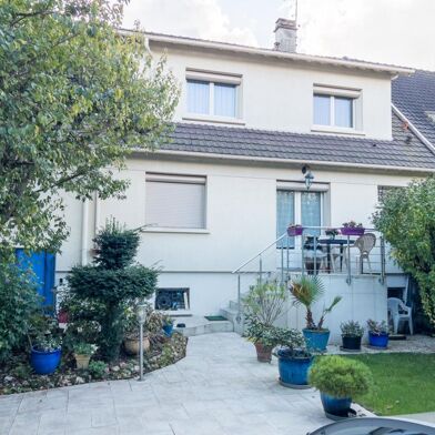 Maison 6 pièces 154 m²