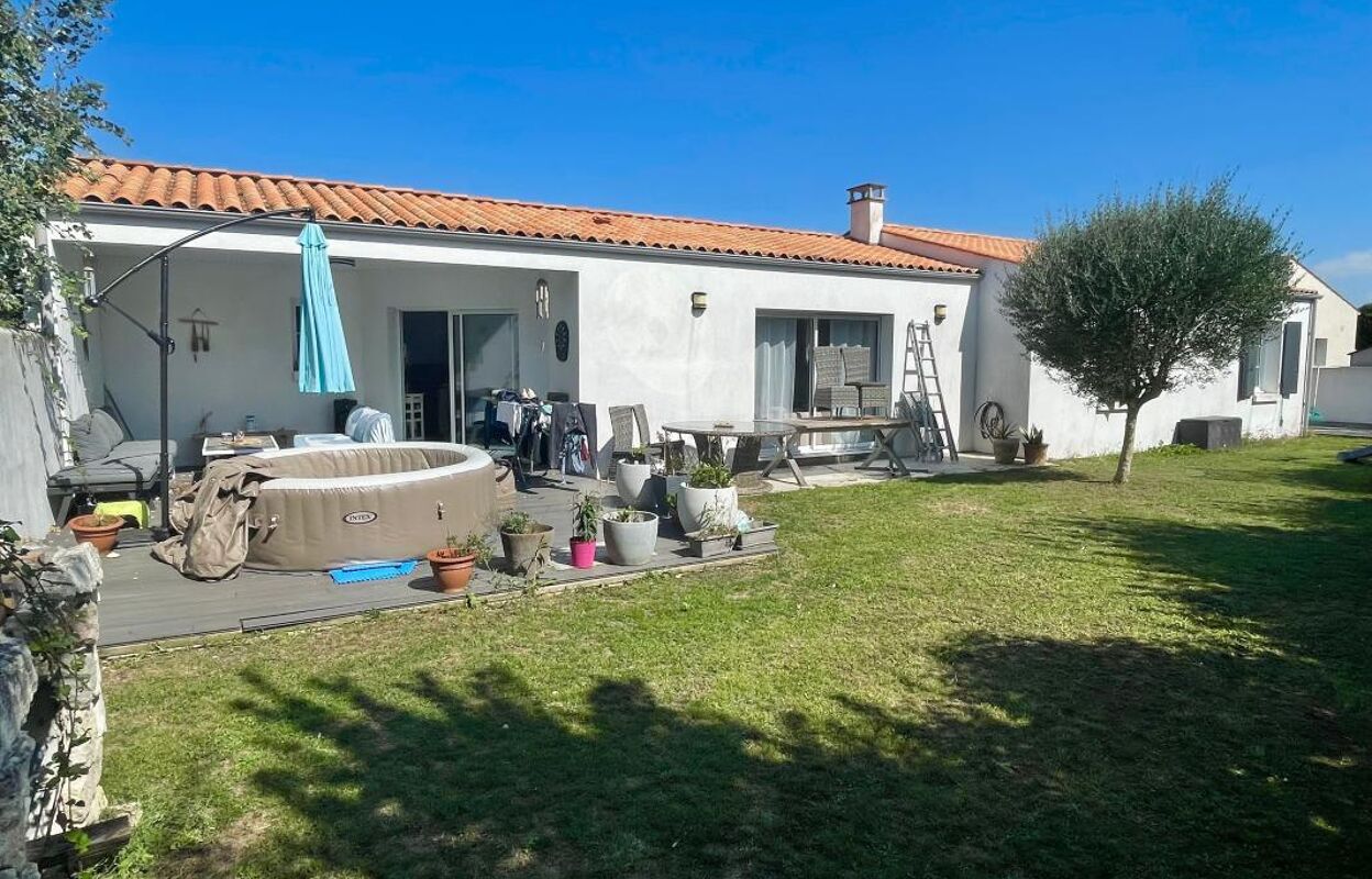 maison 4 pièces 110 m2 à vendre à Saint-Pierre-d'Oléron (17310)