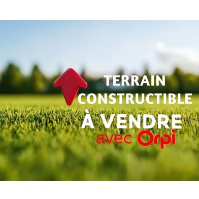 Terrain 809 m²