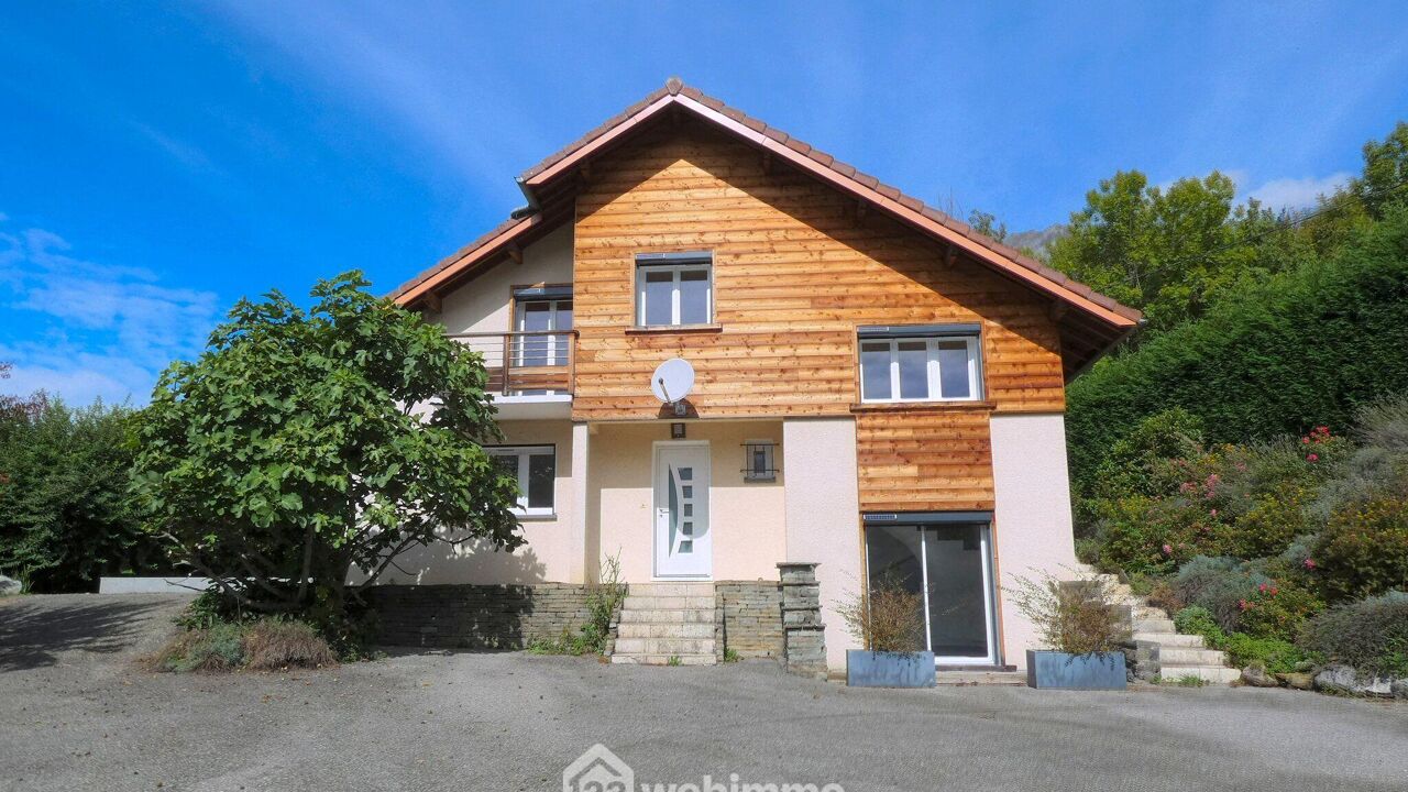 maison 6 pièces 120 m2 à vendre à Ugine (73400)