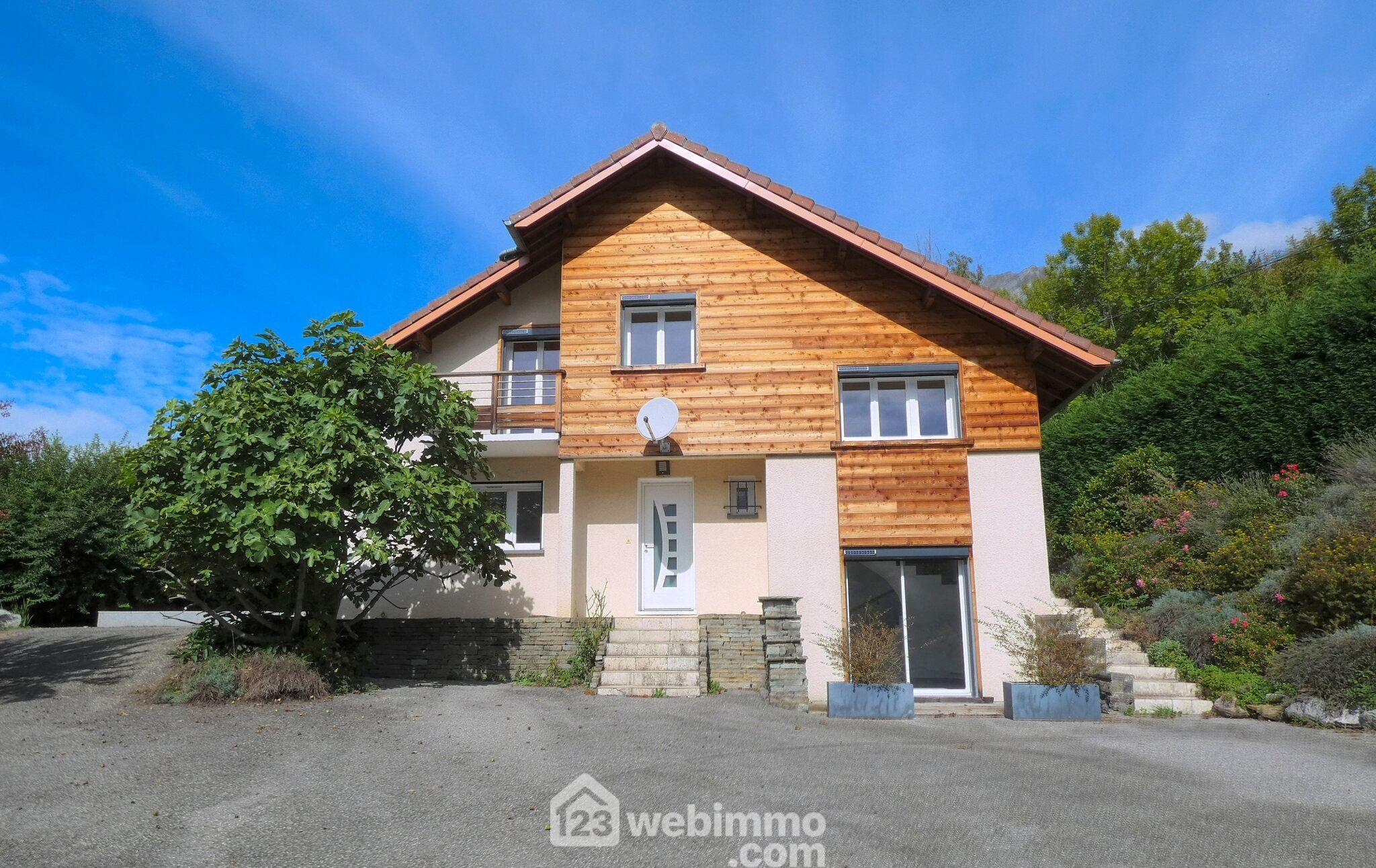 Photo Maison - 120m² - Ugine image 1/4