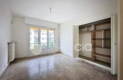 location appartement 1 200 € CC /mois à proximité de Le Bar-sur-Loup (06620)