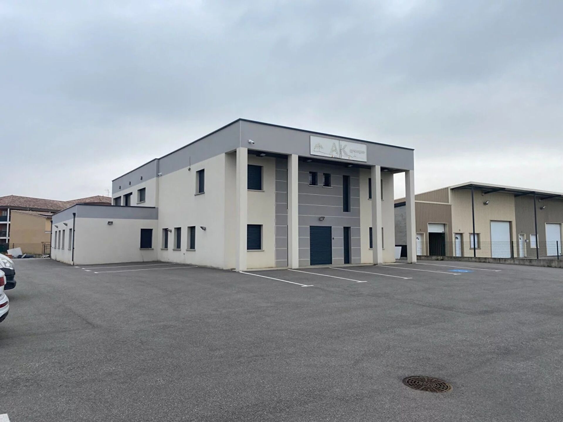 Vente Bureau 508m² à Saint-Marcel-lès-Valence (26320) - Arthurimmo