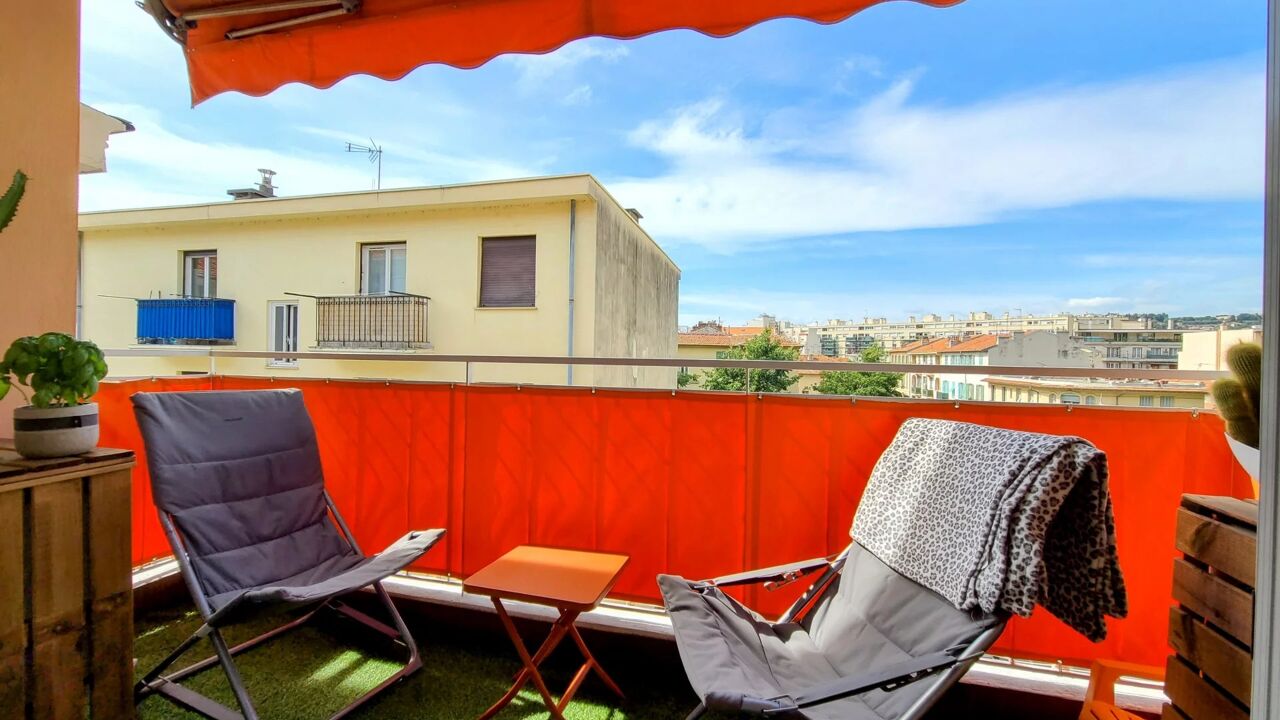 appartement 3 pièces 56 m2 à vendre à Nice (06300)