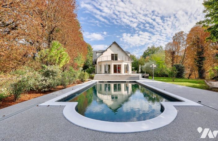 Vente maison 9 pièces 377 m² Le Perreux-sur-Marne (94170) — photo 2