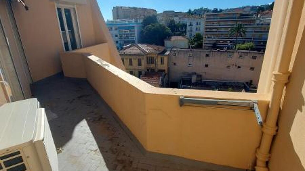 appartement 2 pièces 39 m2 à vendre à Nice (06000)