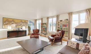 Appartement 3 Pièces 122 m² à louer à Paris 8 (75008)