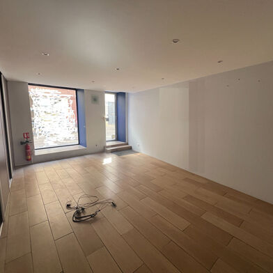 Commerce  135000 €