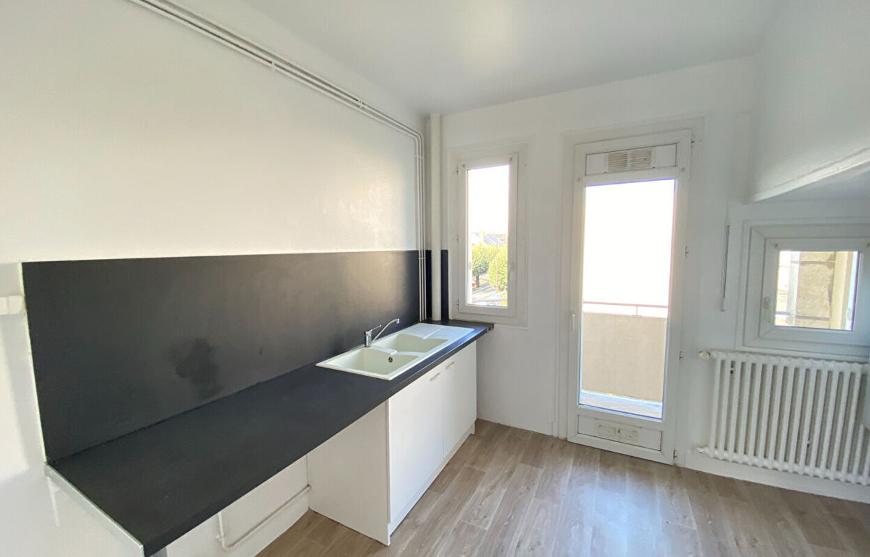 appartement 3 pièces 73 m2 à louer à Châteauroux (36000)