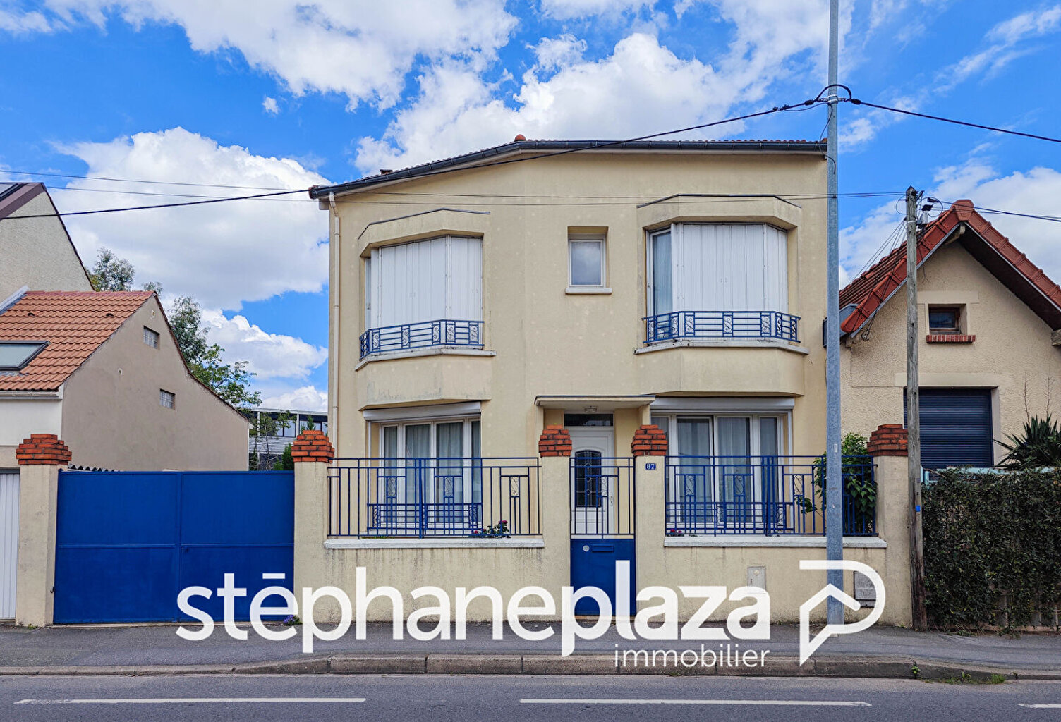 Maison Bagneux - 8 pièce(s) - 303 m2 au sol — photo 1