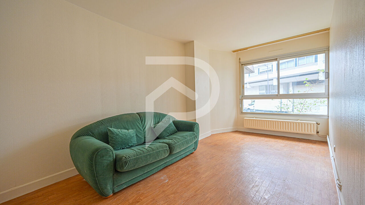 appartement 2 pièces 56 m2 à vendre à Paris 15 (75015)