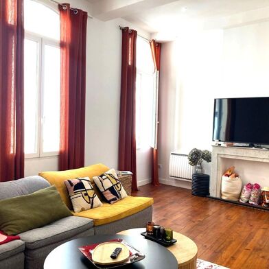 Appartement 7 pièces 150 m²