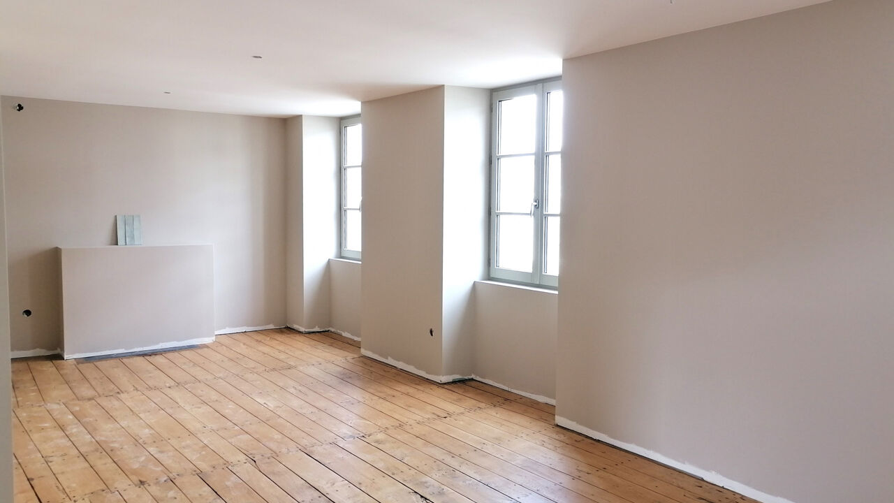 appartement 3 pièces 81 m2 à vendre à Poitiers (86000)