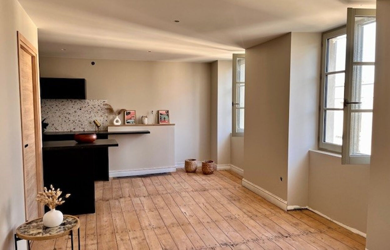 appartement 3 pièces 81 m2 à vendre à Poitiers (86000)