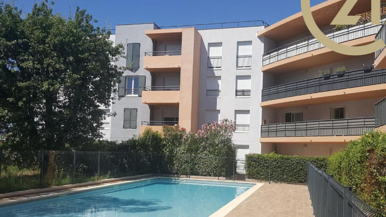 appartement 2 pièces 39 m2 à vendre à Fréjus (83600)