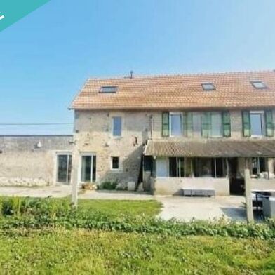 Maison 9 pièces 227 m²