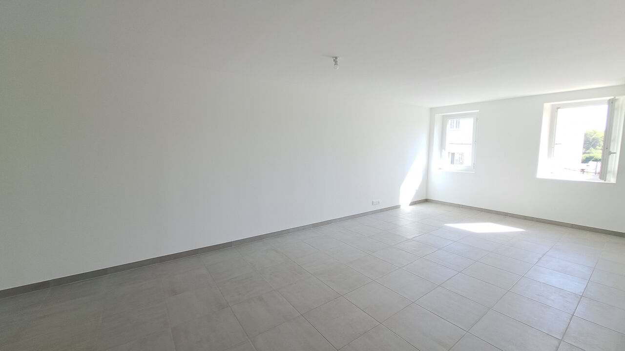 appartement 2 pièces 46 m2 à vendre à Toulon (83100)