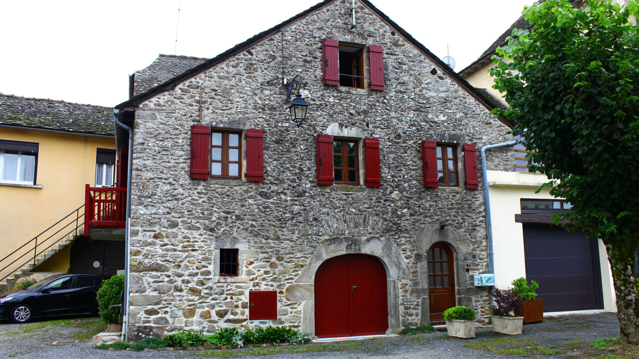 maison 4 pièces 100 m2 à louer à Rieupeyroux (12240)