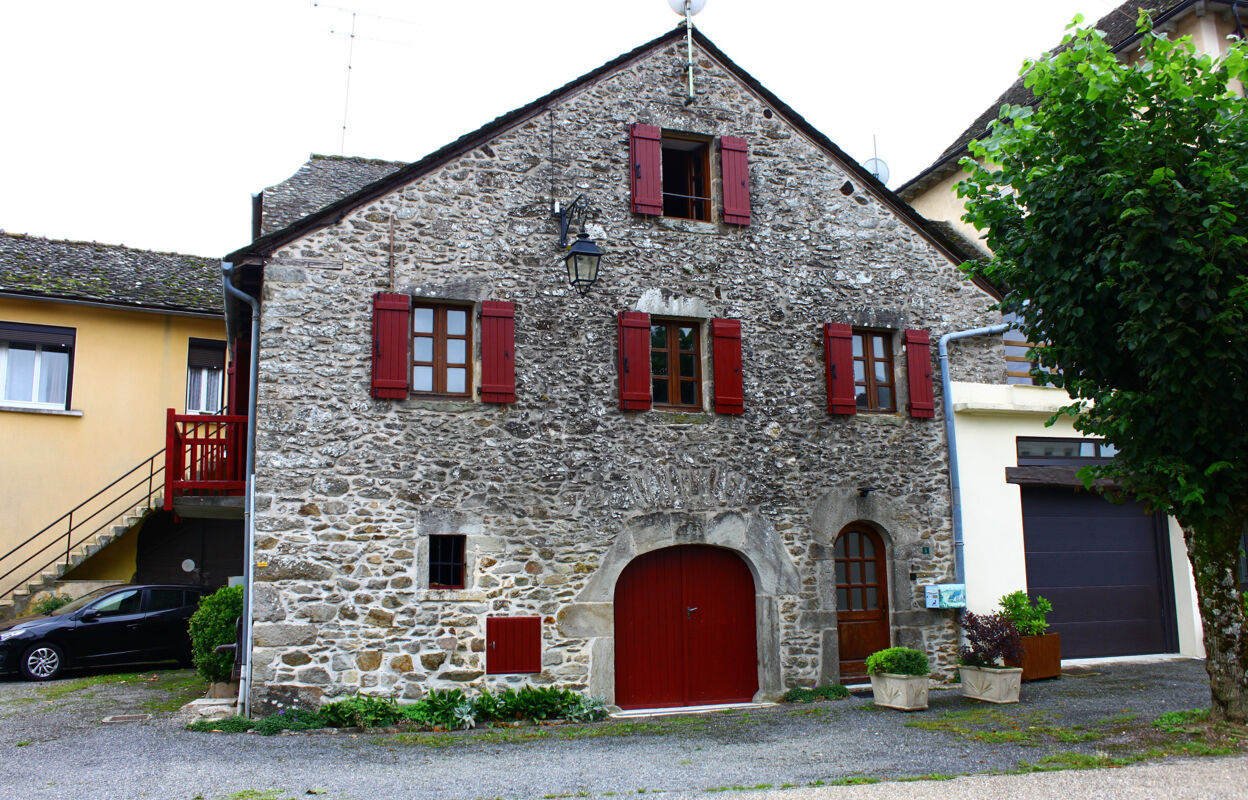 maison 4 pièces 100 m2 à louer à Rieupeyroux (12240)