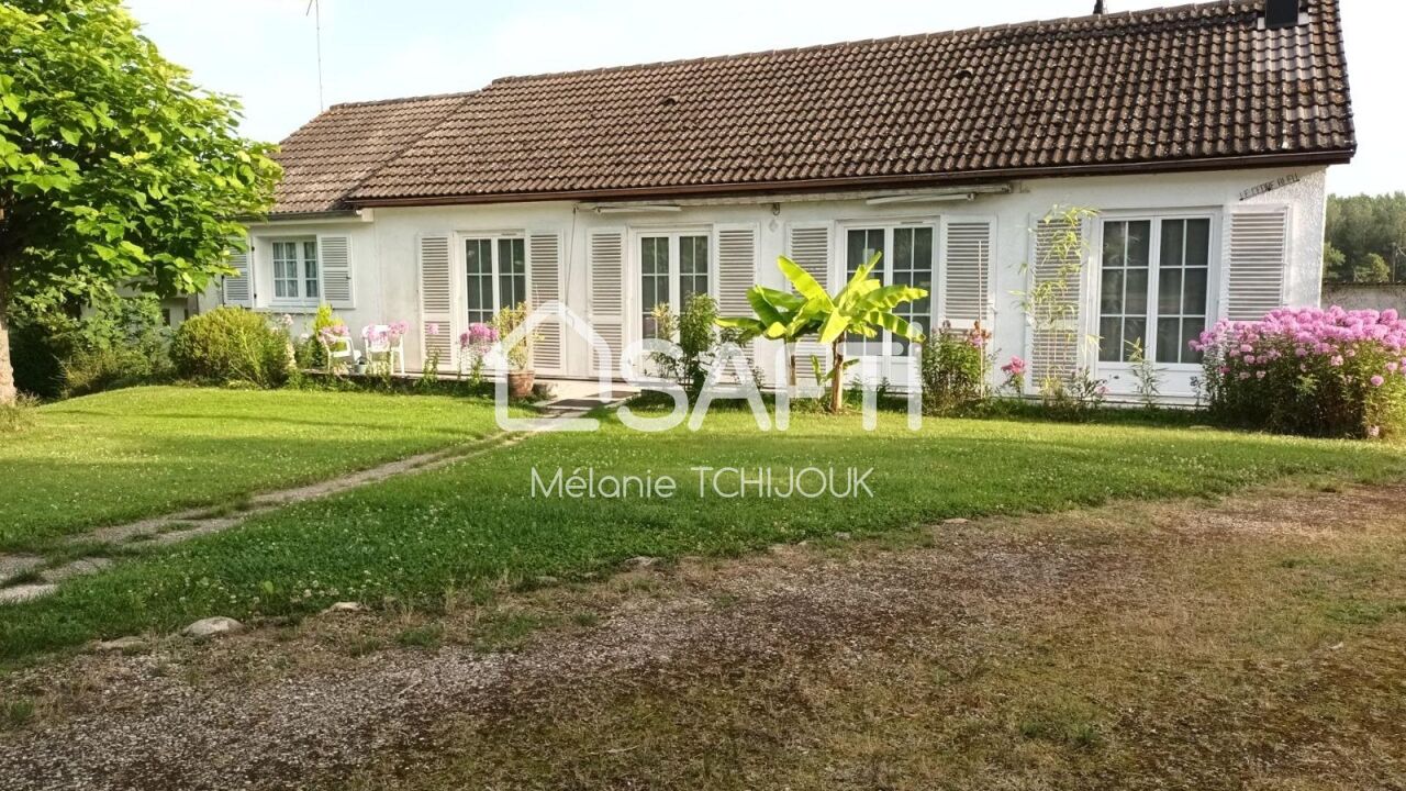 maison 5 pièces 102 m2 à vendre à Château-Renard (45220)