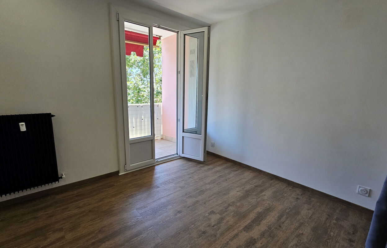 appartement 2 pièces 47 m2 à vendre à Grasse (06130)