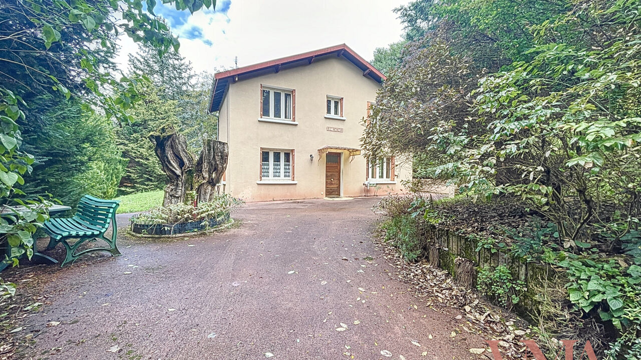 maison 4 pièces 100 m2 à vendre à Fontaines-Saint-Martin (69270)