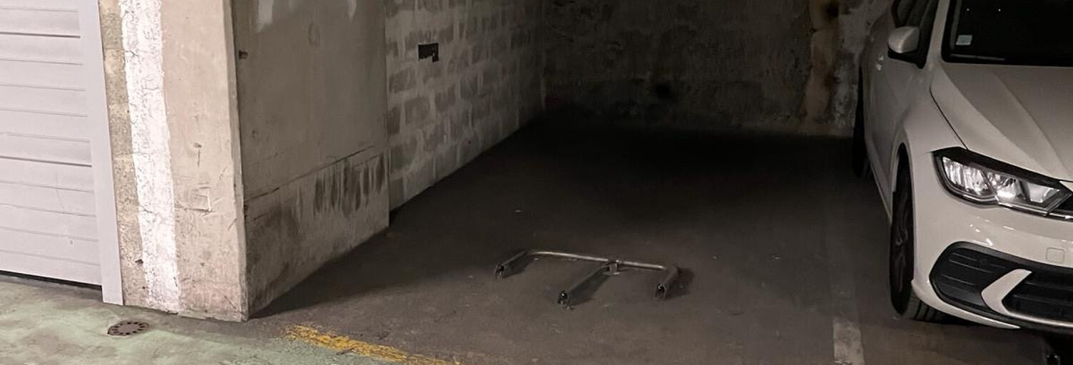 Garage   m² à vendre à Nice (06000)