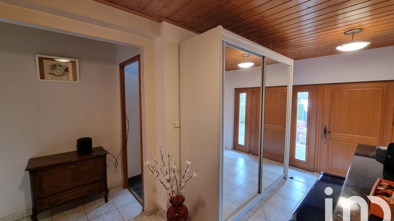 maison 7 pièces 122 m2 à vendre à La Tour-de-Sçay (25640)