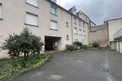 Appartement 6 pièces 210400 €