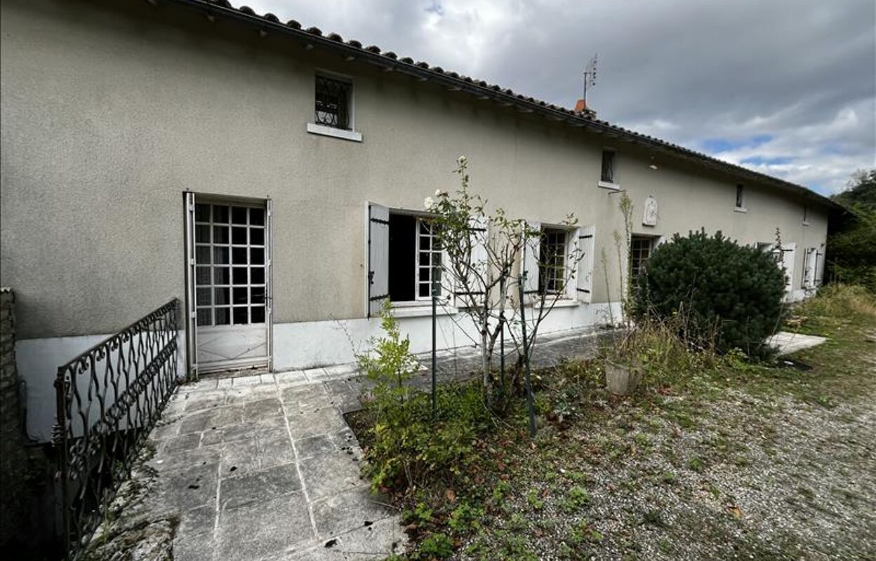 maison 6 pièces 144 m2 à vendre à Melle (79500)