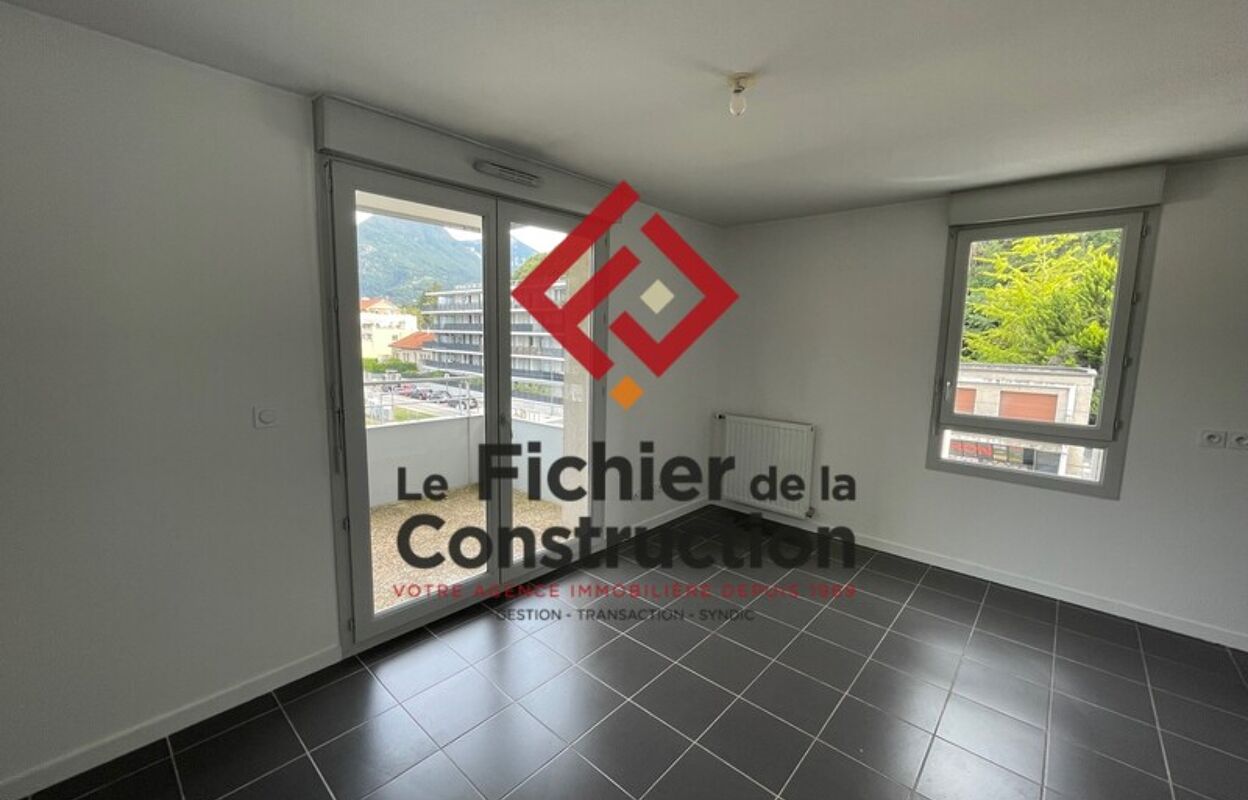 appartement 2 pièces 39 m2 à vendre à Saint-Martin-le-Vinoux (38950)