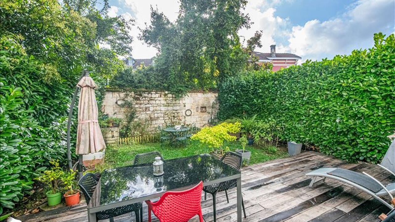 maison 5 pièces 116 m2 à vendre à Bordeaux (33300)