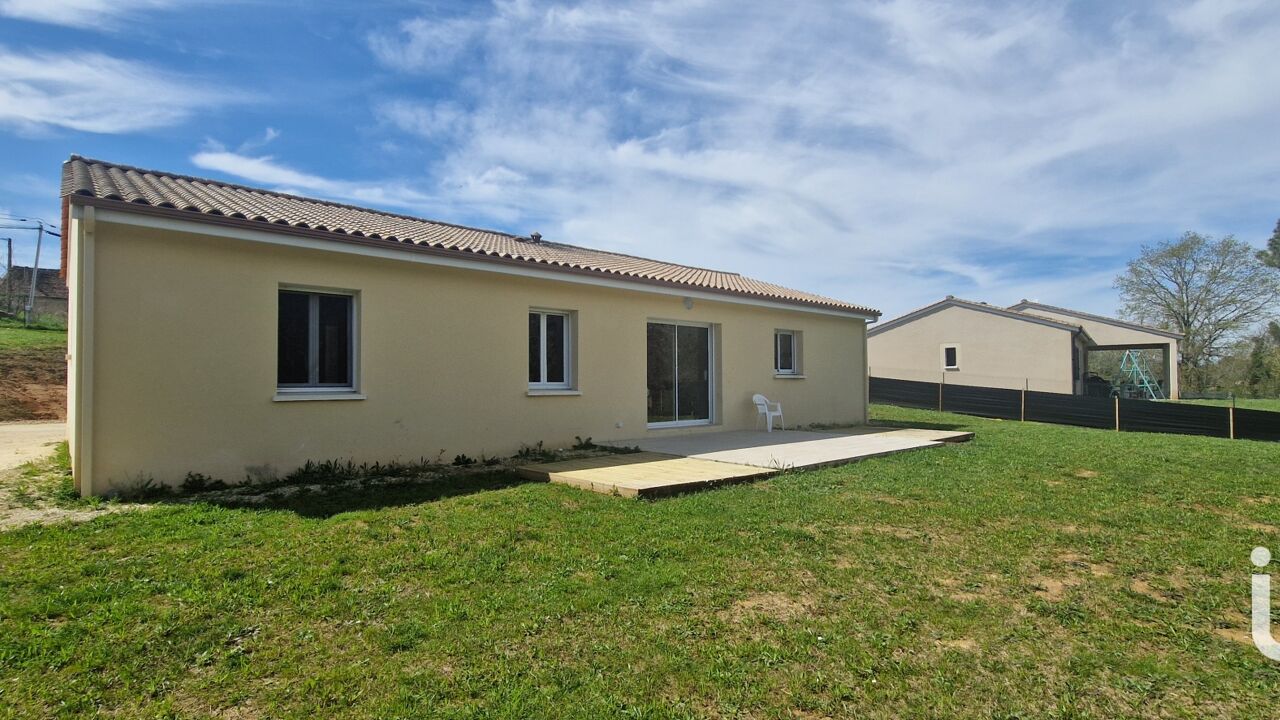 maison 4 pièces 101 m2 à vendre à Eyraud-Crempse-Maurens (24140)