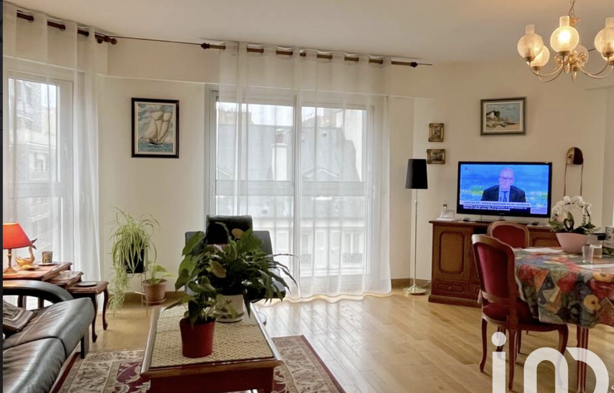 appartement 2 pièces 54 m2 à vendre à Paris 15 (75015)