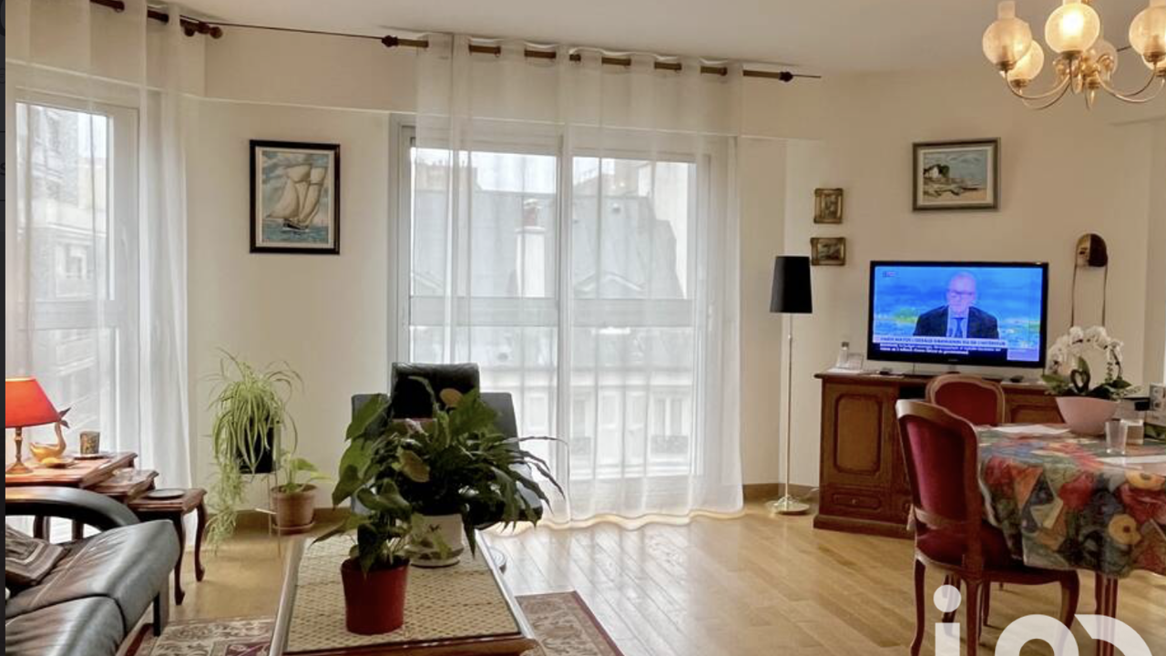 appartement 2 pièces 54 m2 à vendre à Paris 15 (75015)