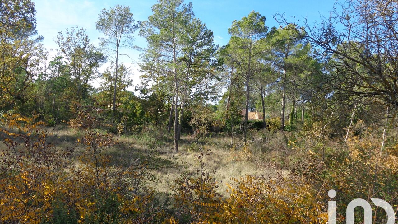 terrain  pièces 4000 m2 à vendre à Saint-Paul-en-Forêt (83440)