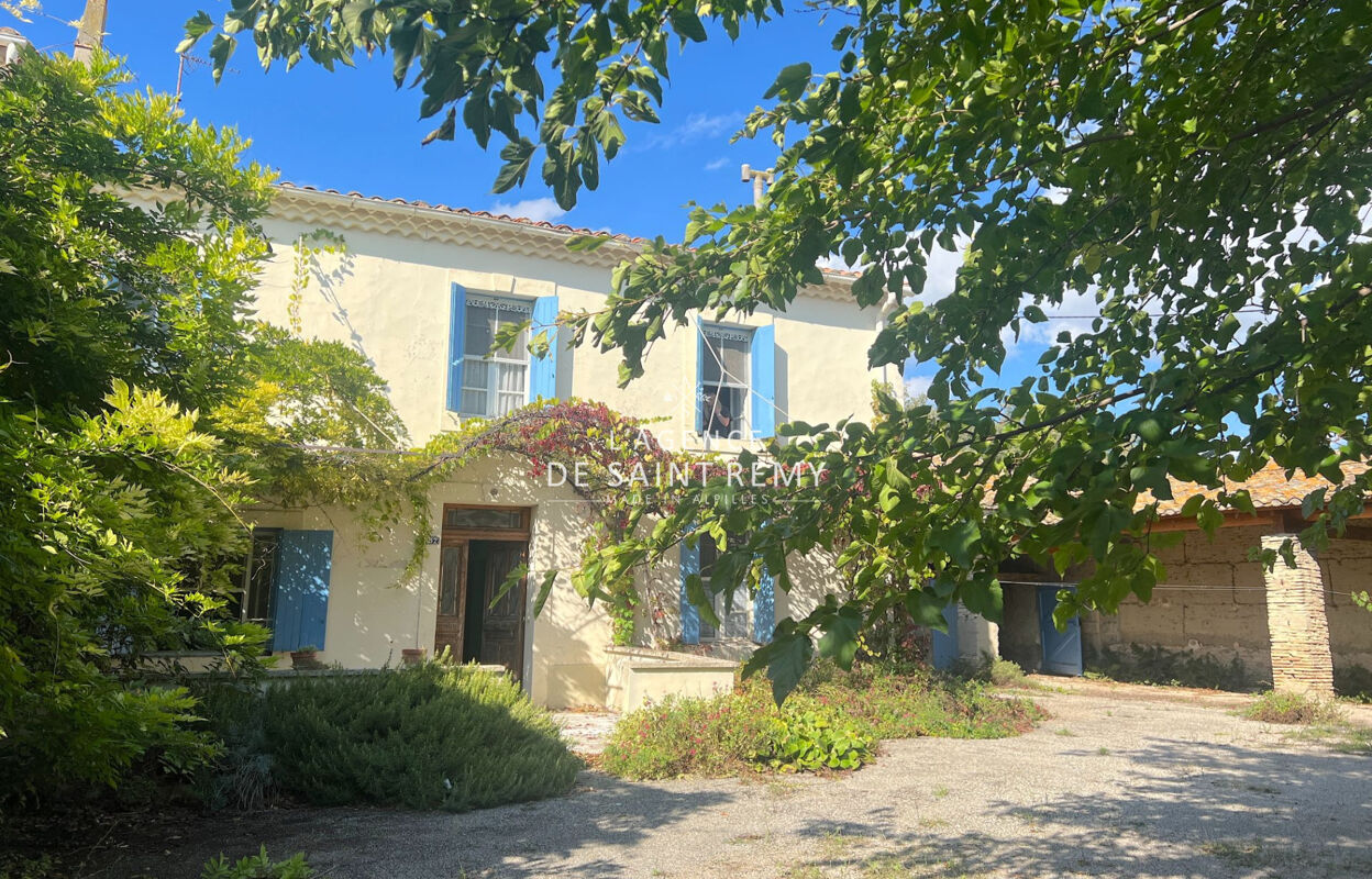 maison 5 pièces 213 m2 à vendre à Maillane (13910)