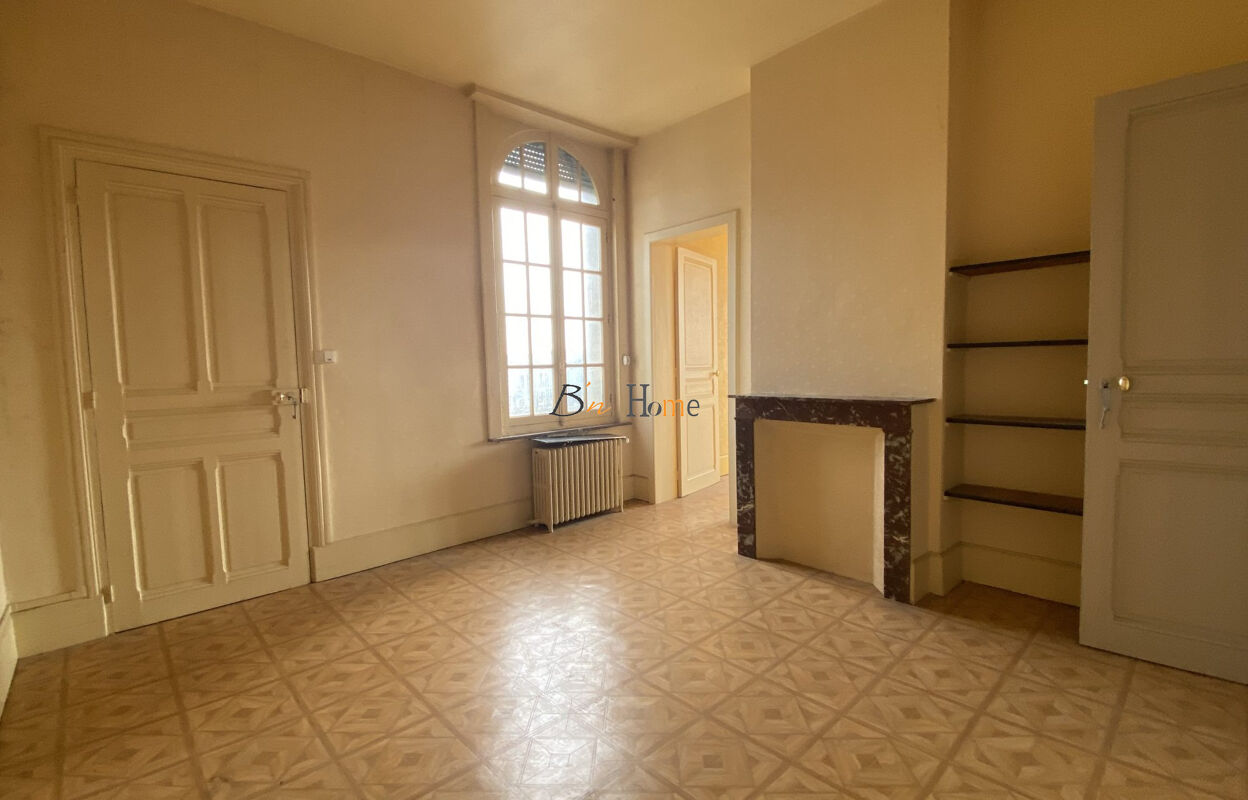 maison 5 pièces 271 m2 à vendre à Fontaine-Notre-Dame (59400)