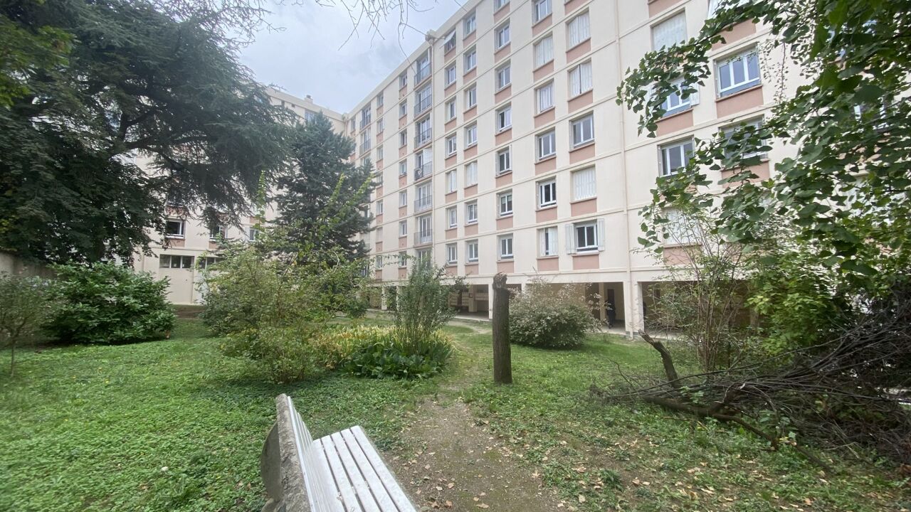 appartement 4 pièces 77 m2 à vendre à Villeurbanne (69100)