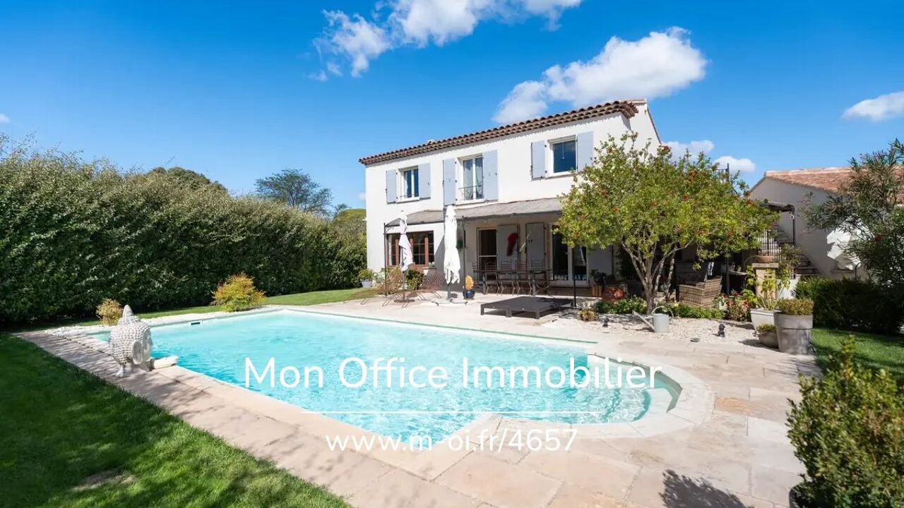 maison 5 pièces 142 m2 à vendre à Mollégès (13940)