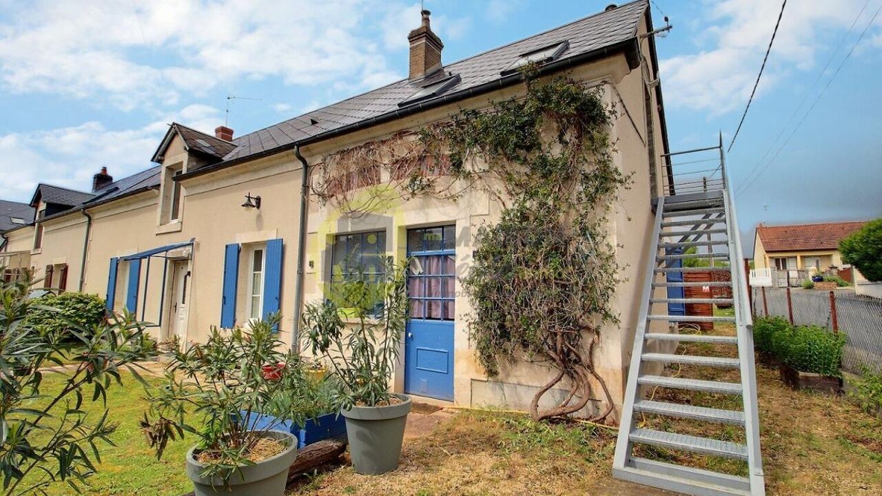 maison 5 pièces 101 m2 à vendre à Saint-Germain-du-Puy (18390)