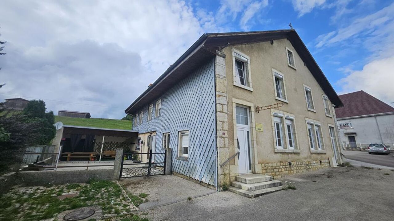 maison 13 pièces 329 m2 à vendre à Le Barboux (25210)