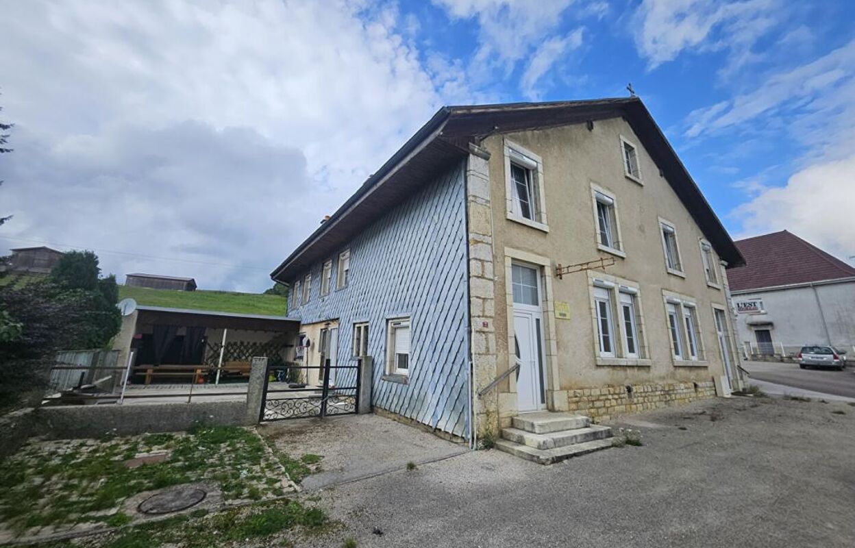 maison 13 pièces 329 m2 à vendre à Le Barboux (25210)