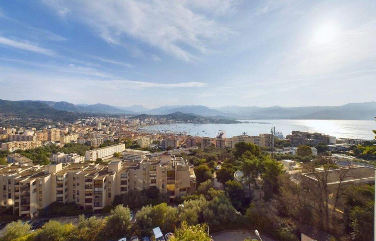 appartement 2 pièces 42 m2 à vendre à Ajaccio (20000)