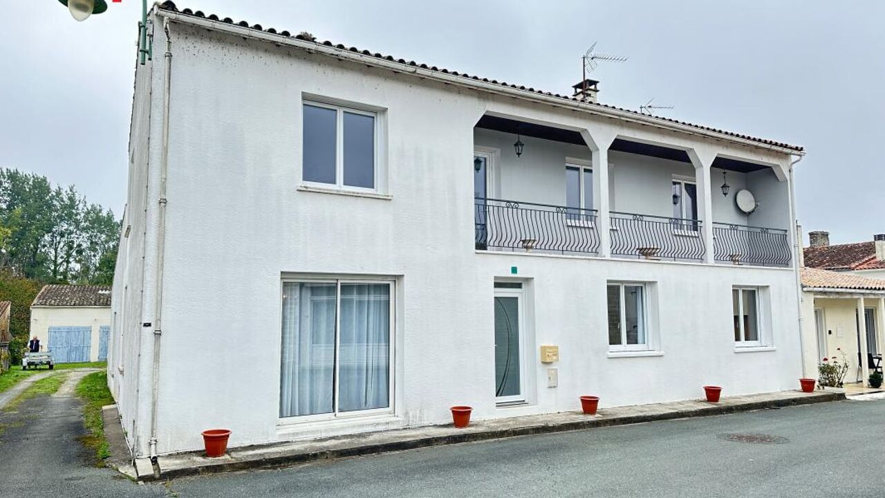 maison 6 pièces 197 m2 à vendre à Saint-Agnant (17620)