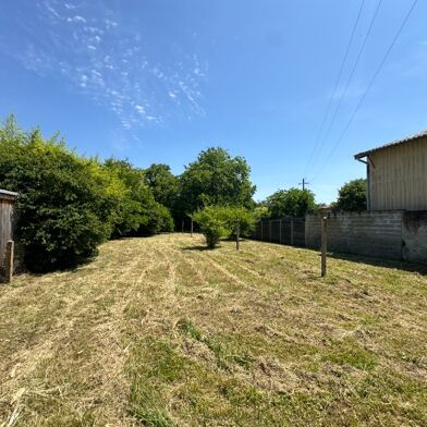 Terrain 850 m²